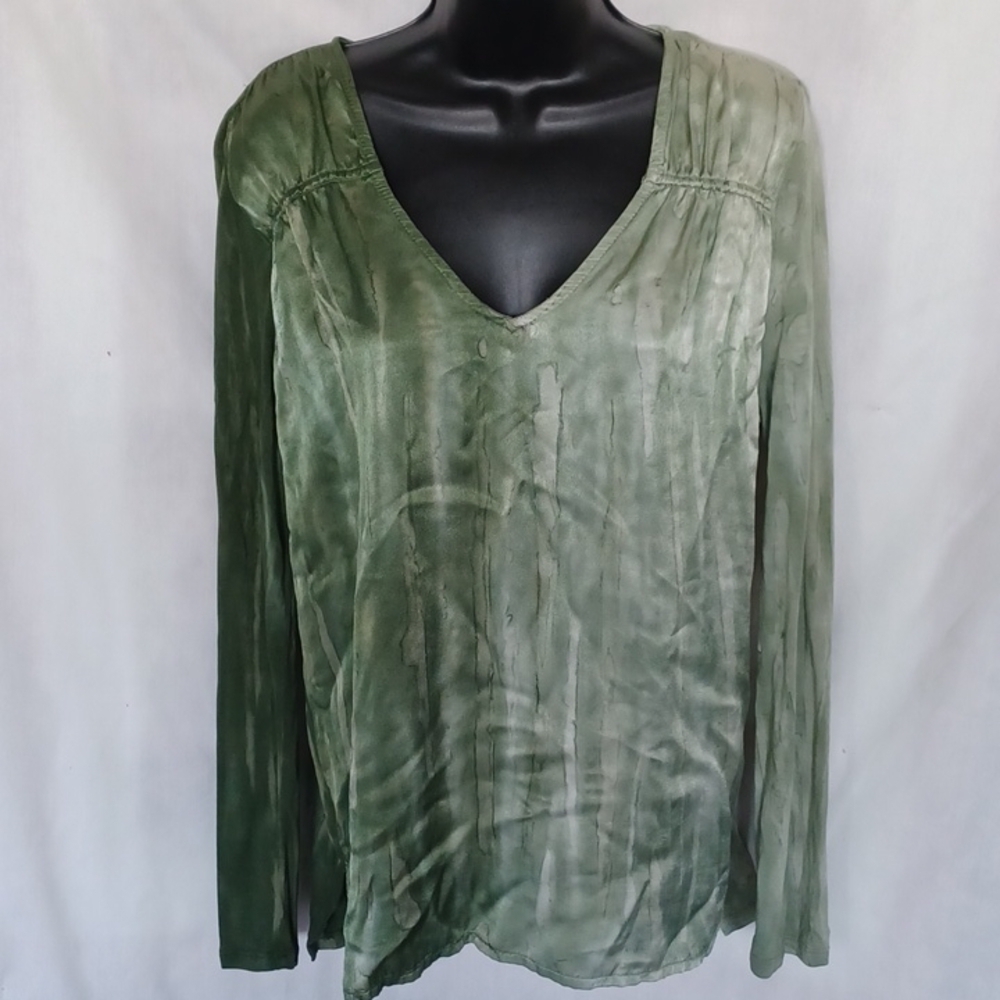 XCVI Olive Green watercolor Tee